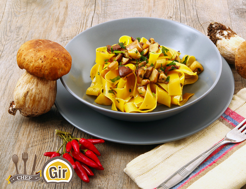 Pappardelle ai funghi porcini