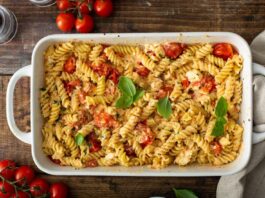 Pasta al Forno con Feta e Pomodorini